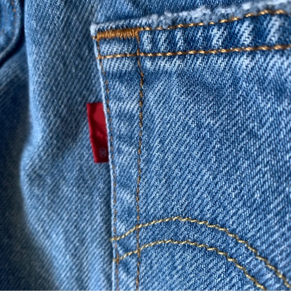 Levi 501 Jeans - Picture 7 of 9